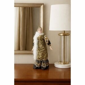 Vintage 1920s Porcelain Doll Gold White Lace Feather Boa In Box